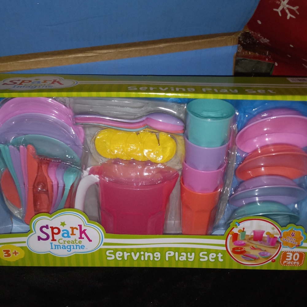 Brand New Pretend 30 Piece Food Serving Play Set